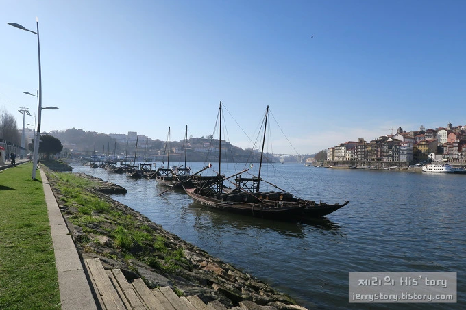 2550D94D5590F8830EB577