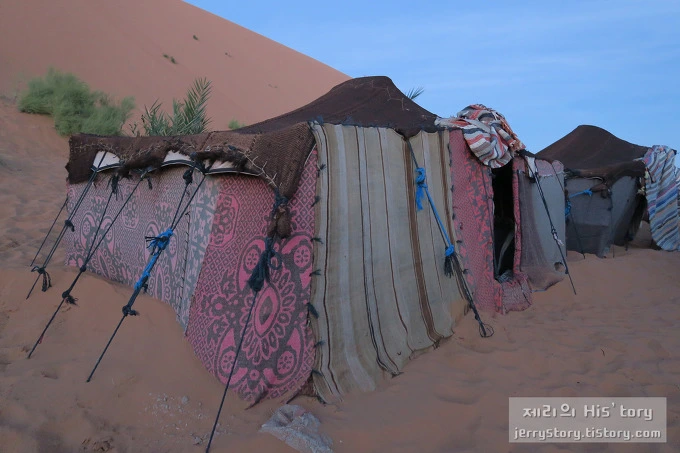 25739A3D5701387F2B90F0