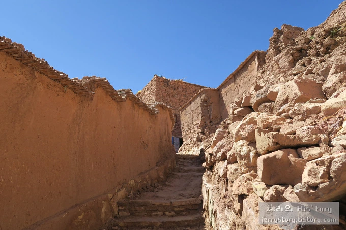 211EA250566D8D860A2DDE