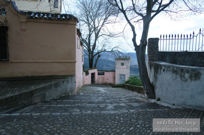 2212194D57D91A7E1B2989