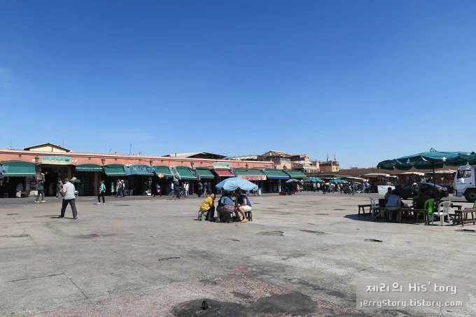 2428C93657387BBD0C71BC