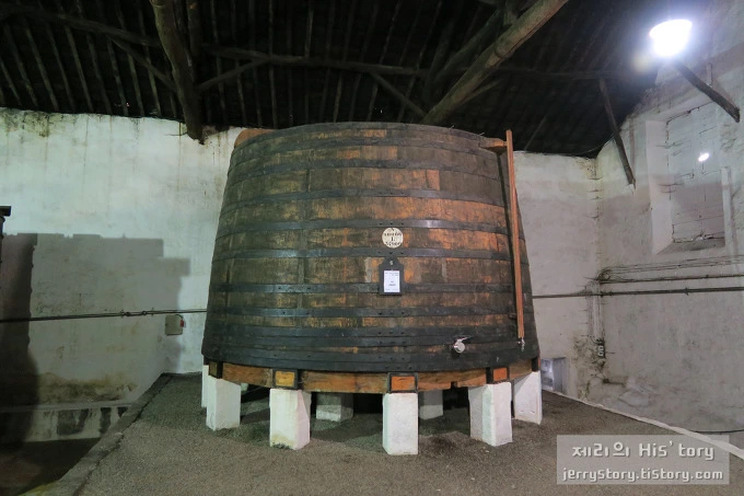 231DC4345590EE9808B133