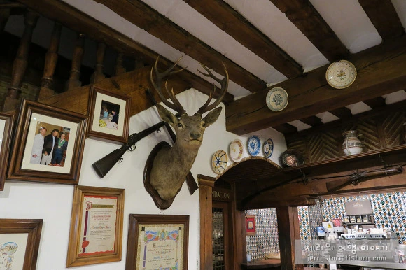 224B1E455528D9DD017DE0