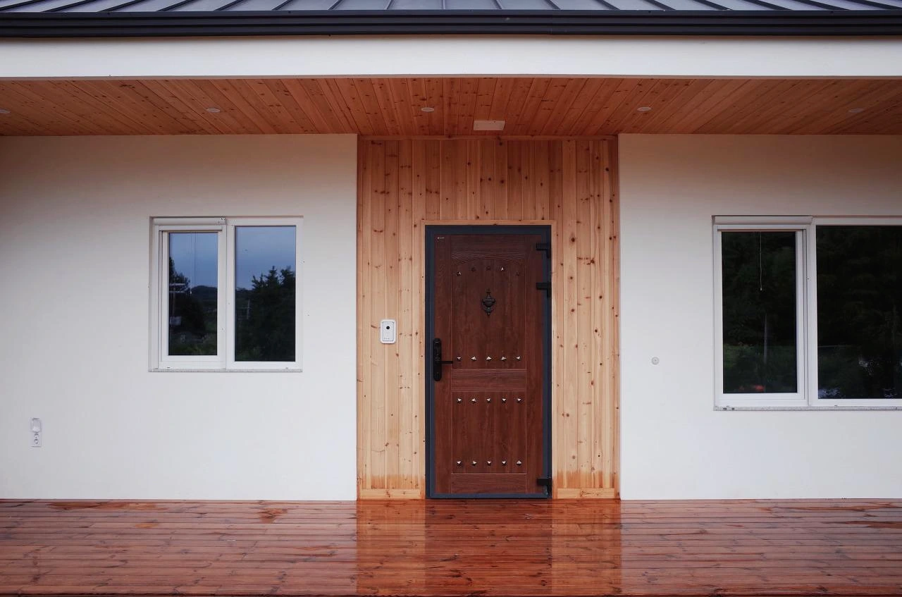 멀끔했던 현관.JPG