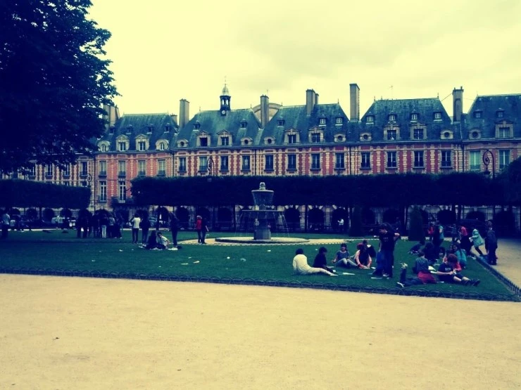 다운로드 (32).jpeg