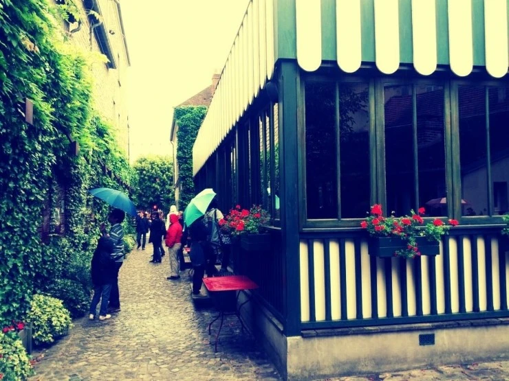 다운로드 (14).jpeg