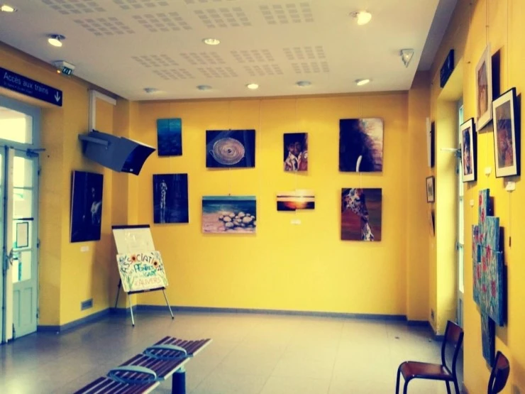 다운로드 (7).jpeg