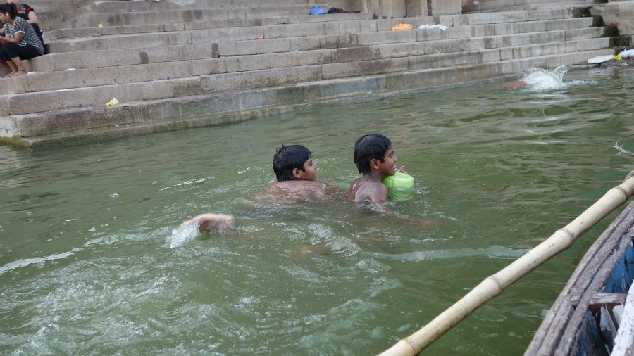 9957683359EC163525E9A2