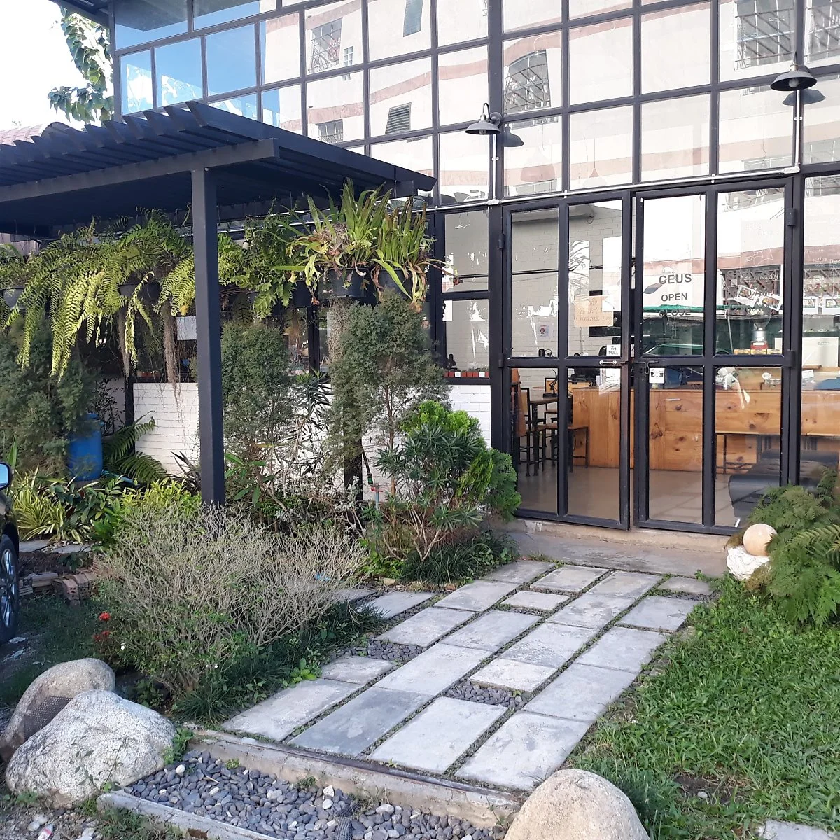 49790867_374102300015282_3021020373270396928_n.jpg?type=w1200