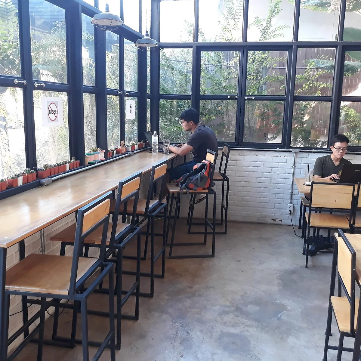 49629715_374777653088848_65015578544308224_n.jpg?type=w1200