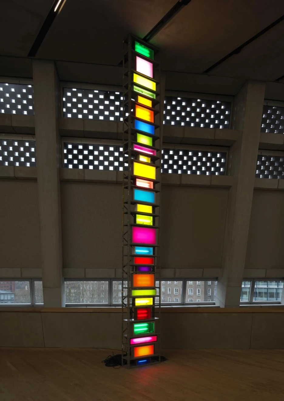 00_01_david_batcherlor_spectrum_of_Brick_lane_2.jpg?type=w1