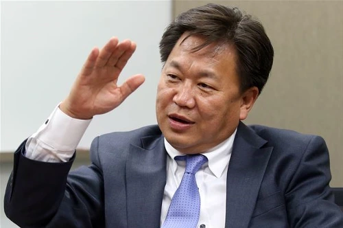 245C843A58174407296004