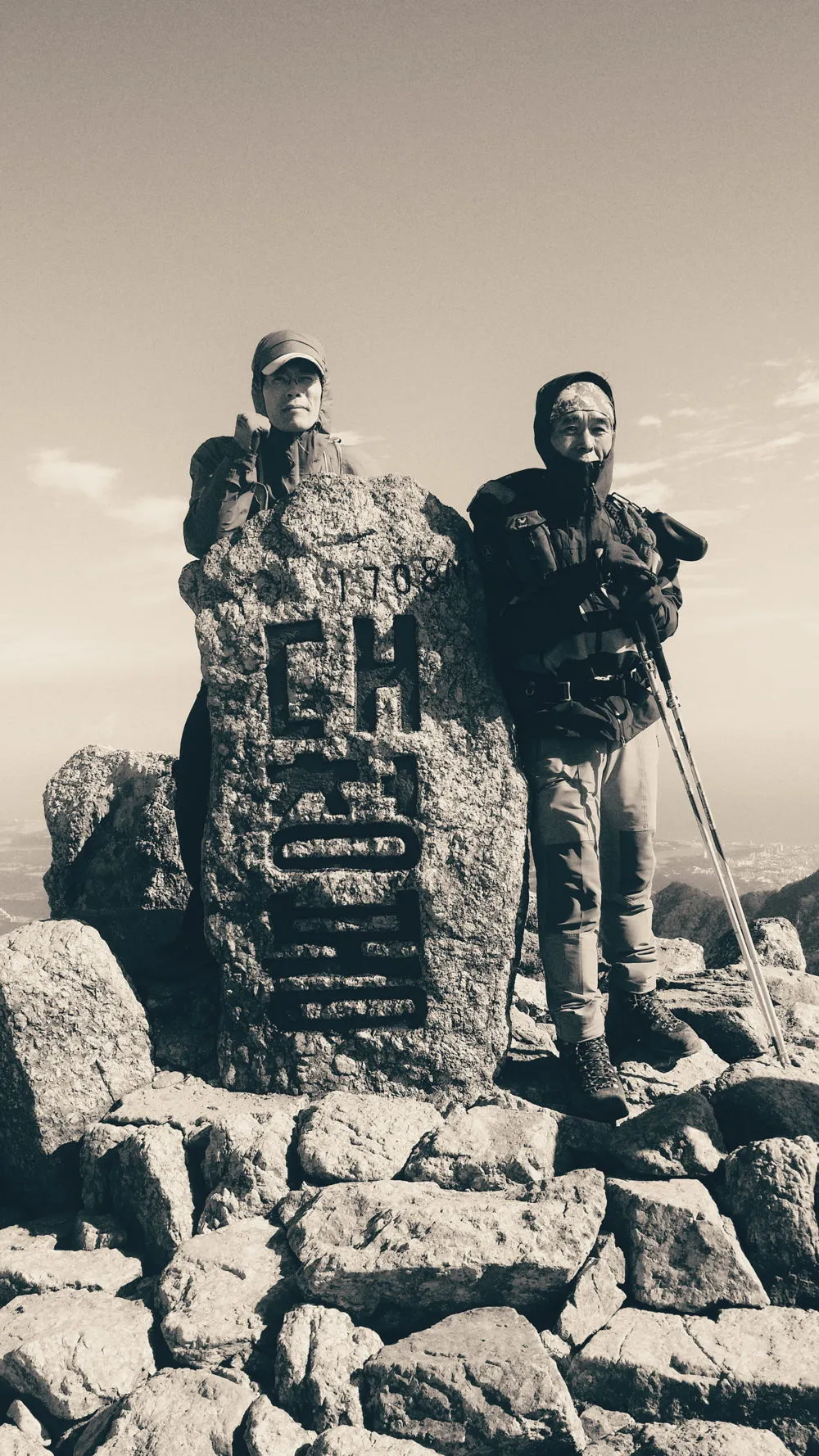 2503E04057FDA5D32AC715