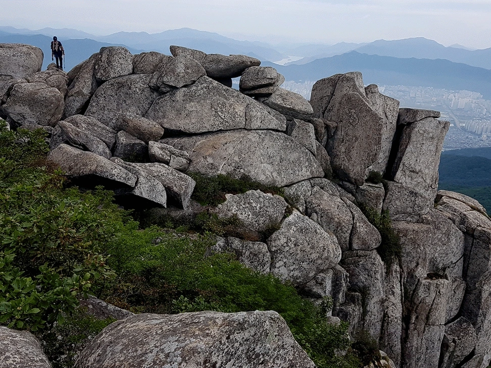 99B370395B95E3D40B15AD