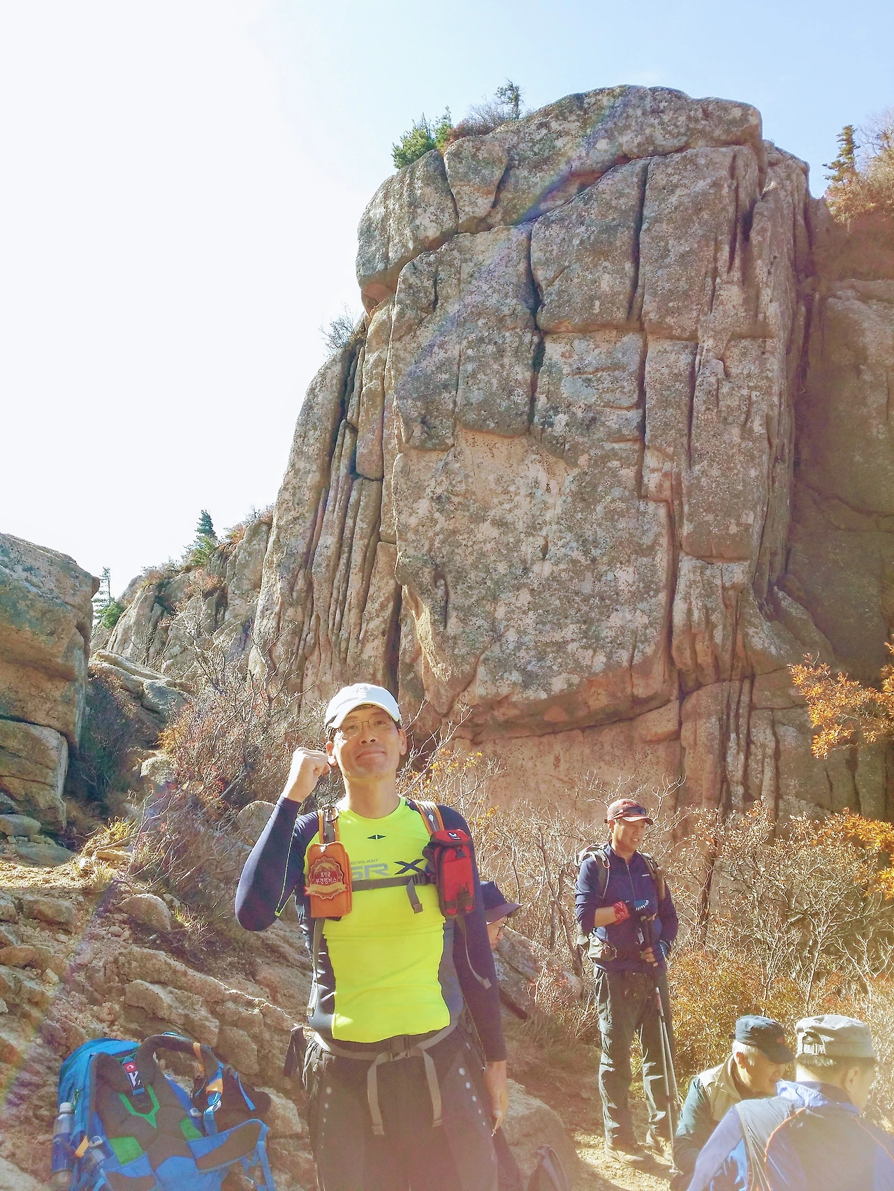 9961903359E944CD230419