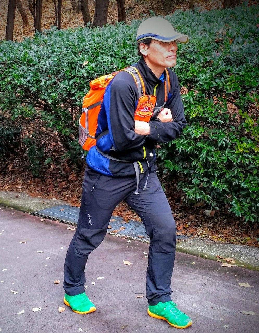 9960D03359B2C20A33EA27