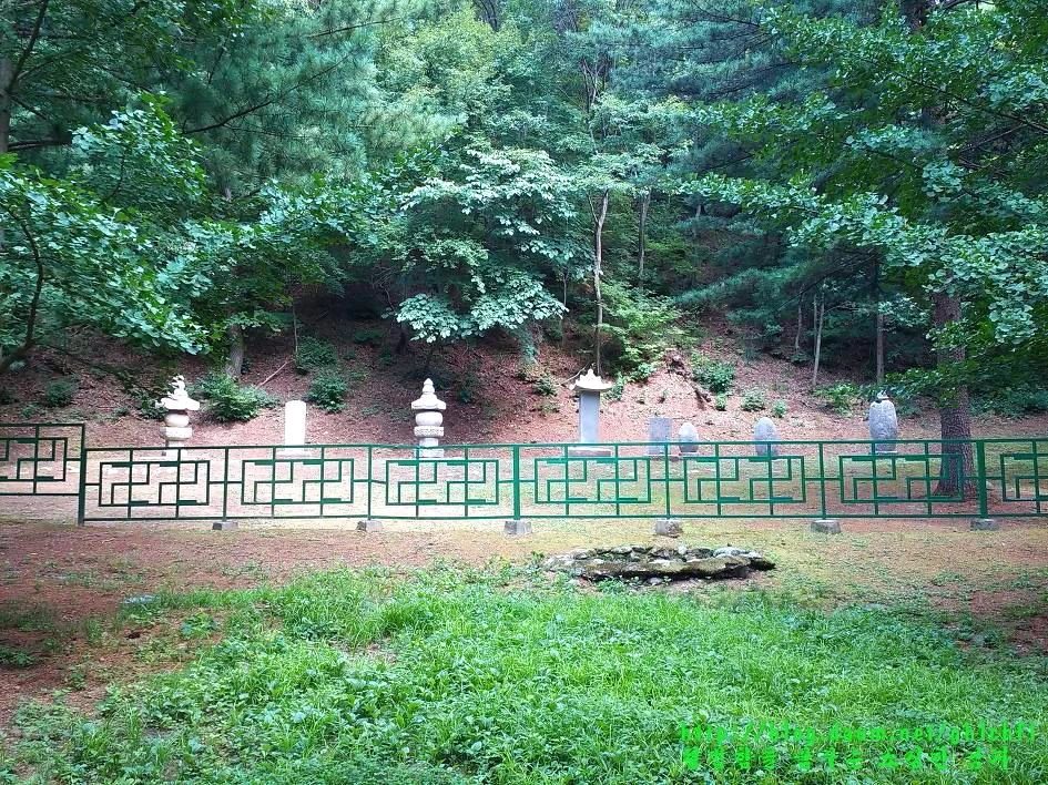 2478424855D3CDD4189703