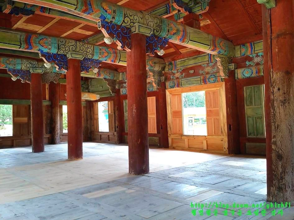 257A1A4E55D3CE391090F0