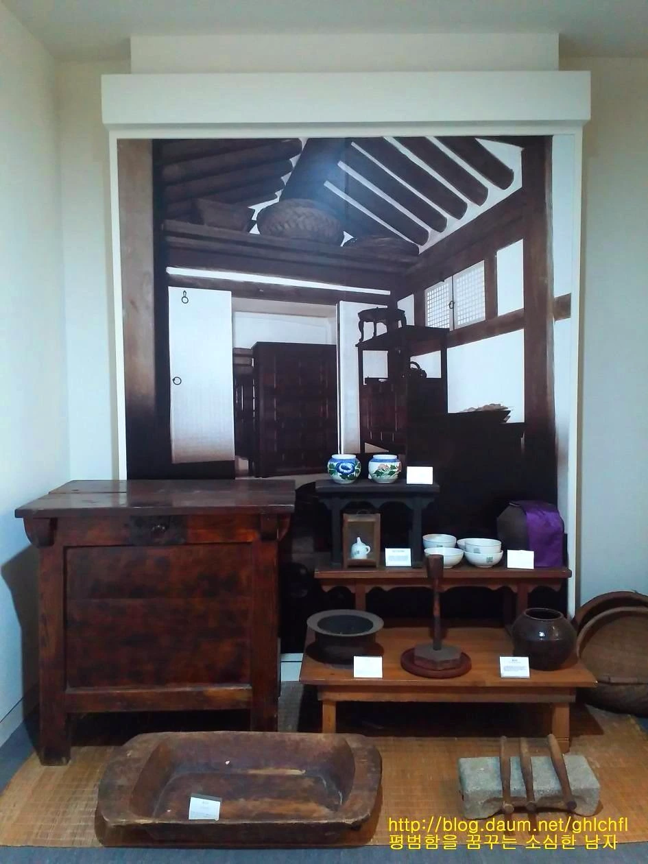 2565DD4D58B4AEA31C3BBE