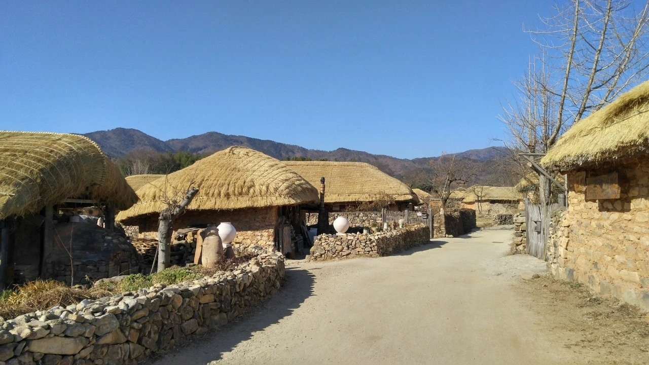 1_5bbUd018svc180yxp8exjzbh_bb9w4o.jpg?type=e1920_std