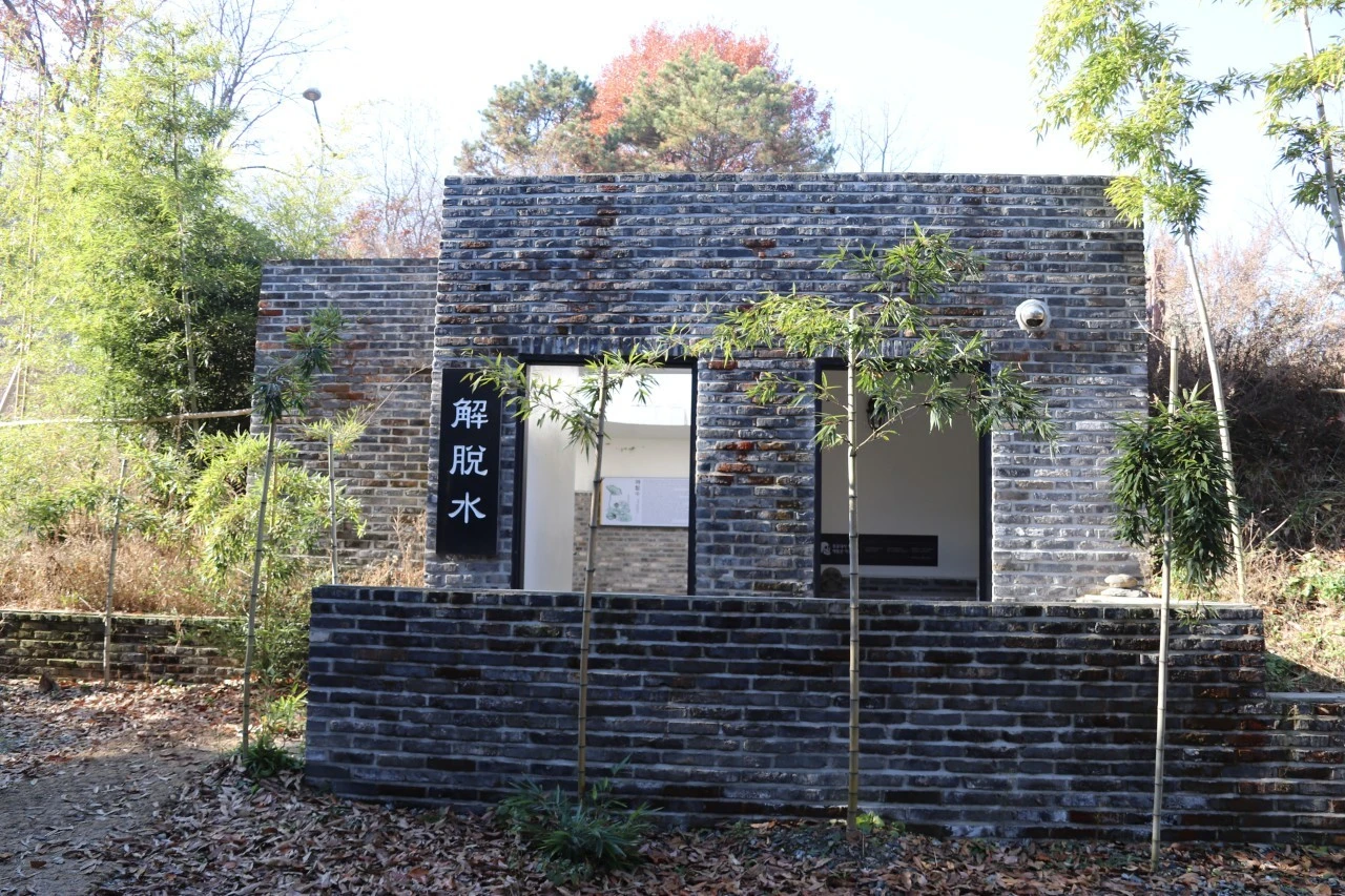 1_05gUd018svc1u5oyn0vvank2_bb9w4o.jpg?type=e1920_std