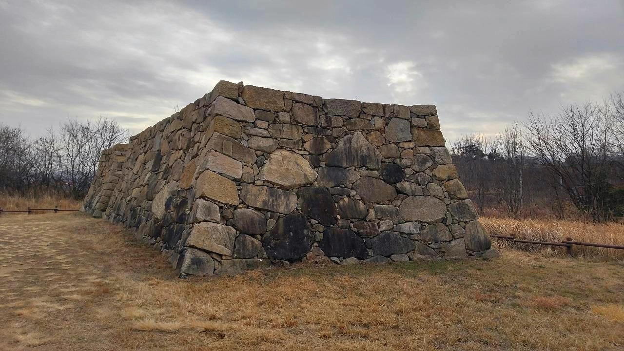 2J8V_aVGawXkcKveqPLW2svnj-0