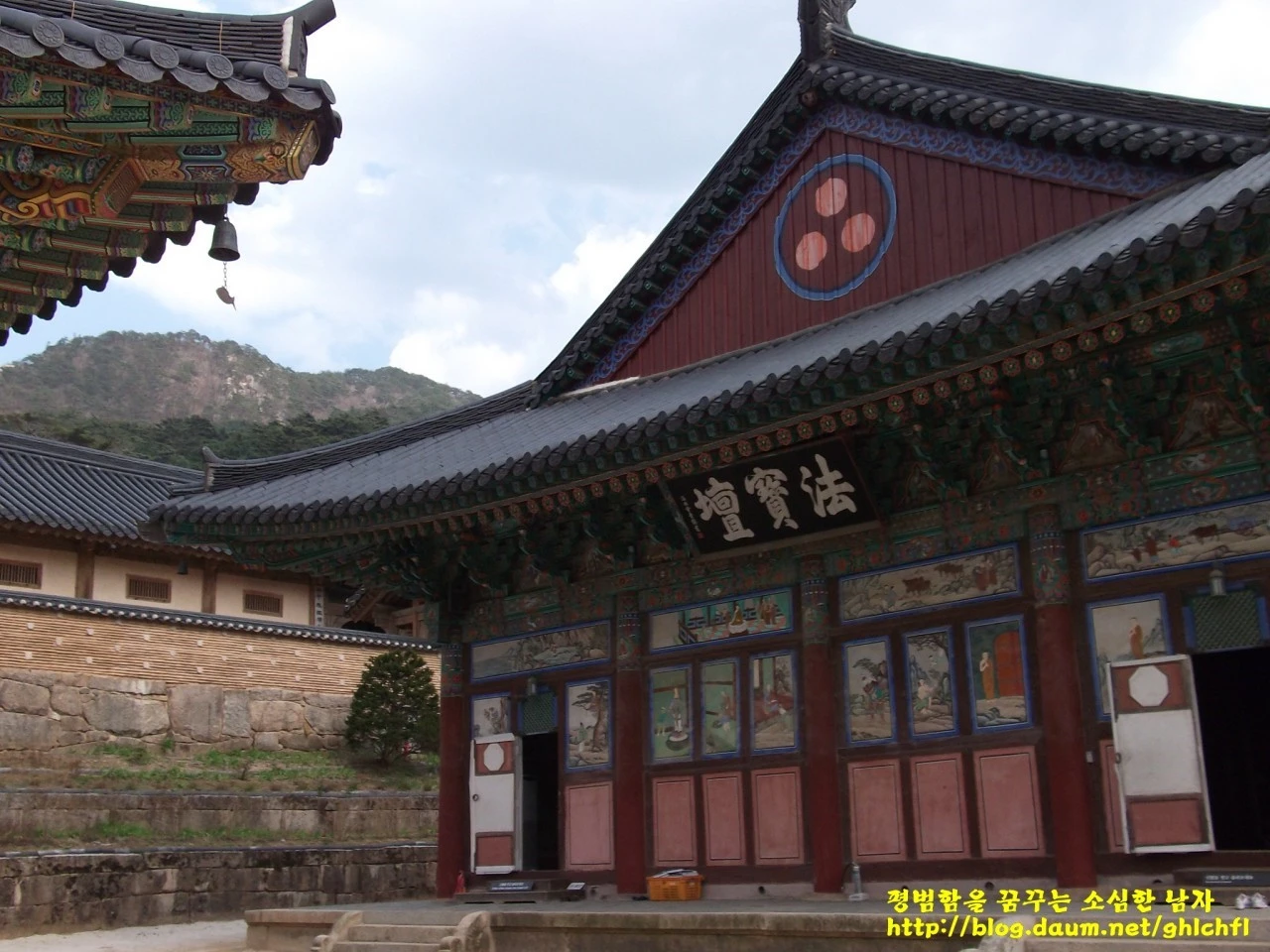 e_50dUd018svc1d5p8y5kmcdbz_bb9w4o.jpg?type=e1920_std