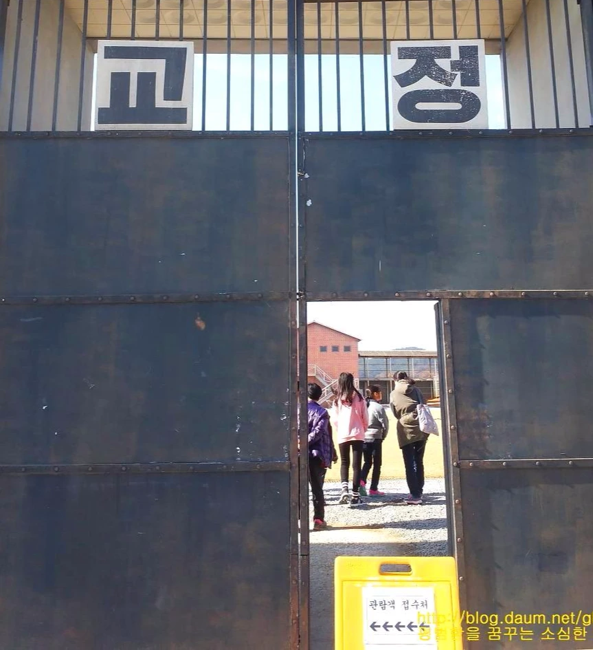 2629384B58324E181F0F23