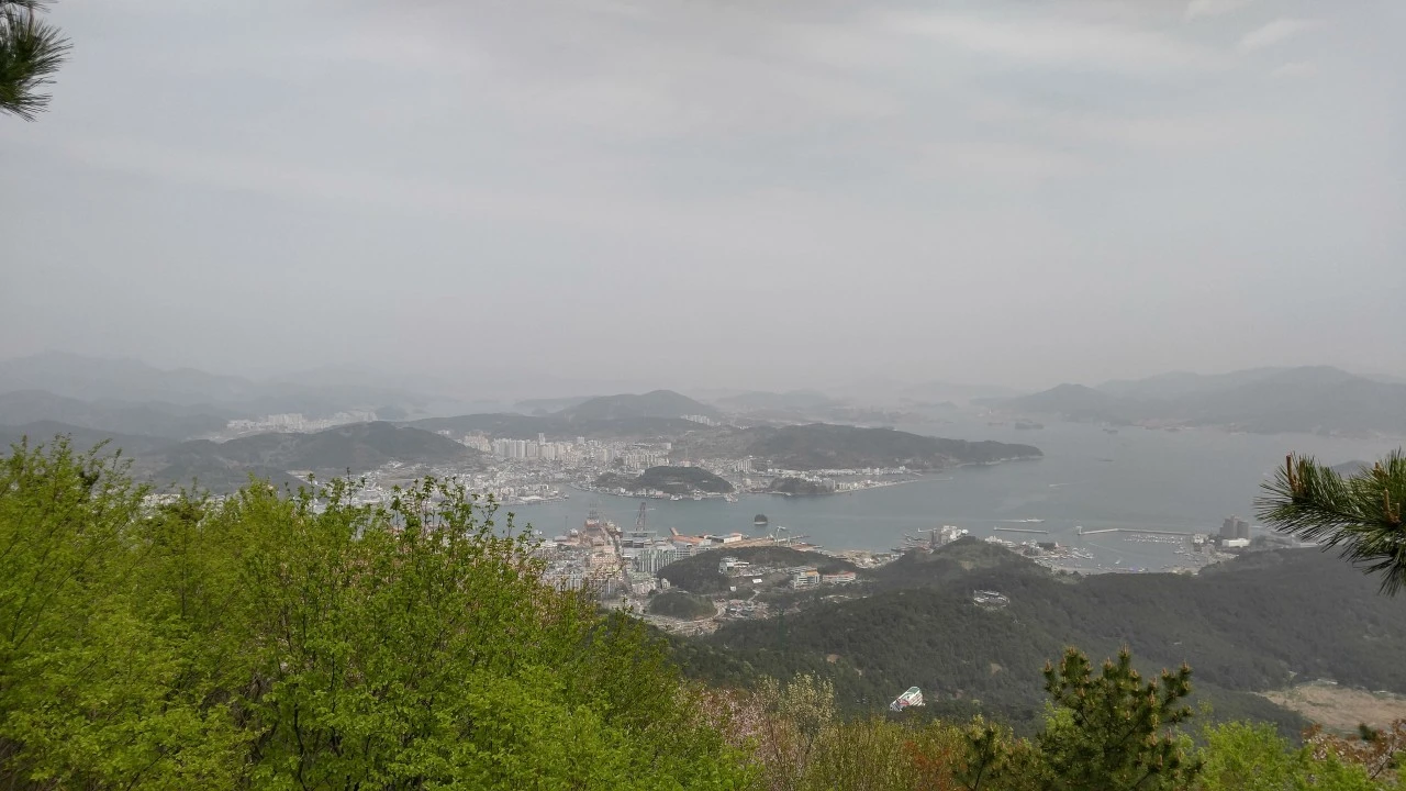 6_c0eUd018svcoaywfd0iw24e_bb9w4o.jpg?type=e1920_std