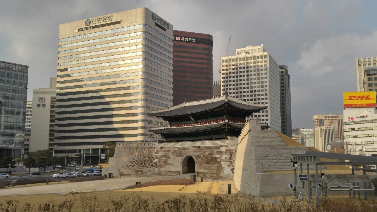 c_50eUd018svcmt8j2zwbmoym_bb9w4o.jpg?type=e1920_std