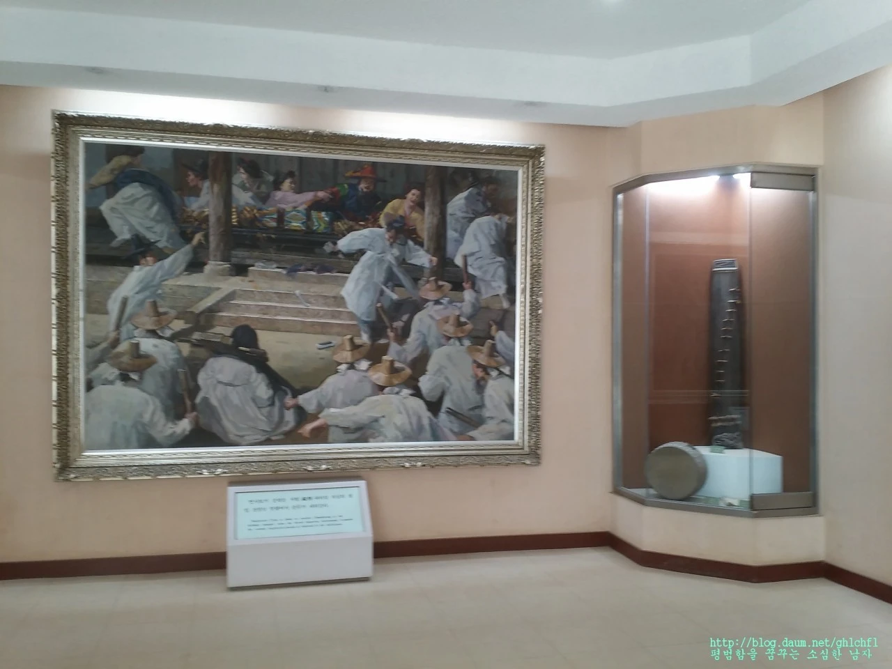 b_8e3Ud018svcemth2e25dyeo_bb9w4o.jpg?type=e1920_std