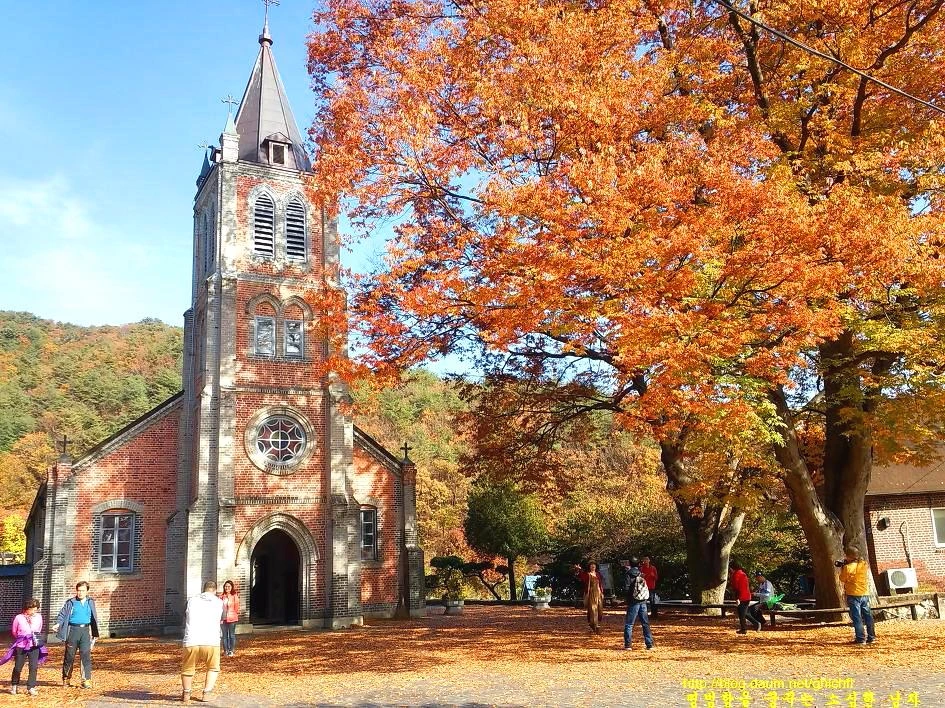 27103D3B562EE528328DFB