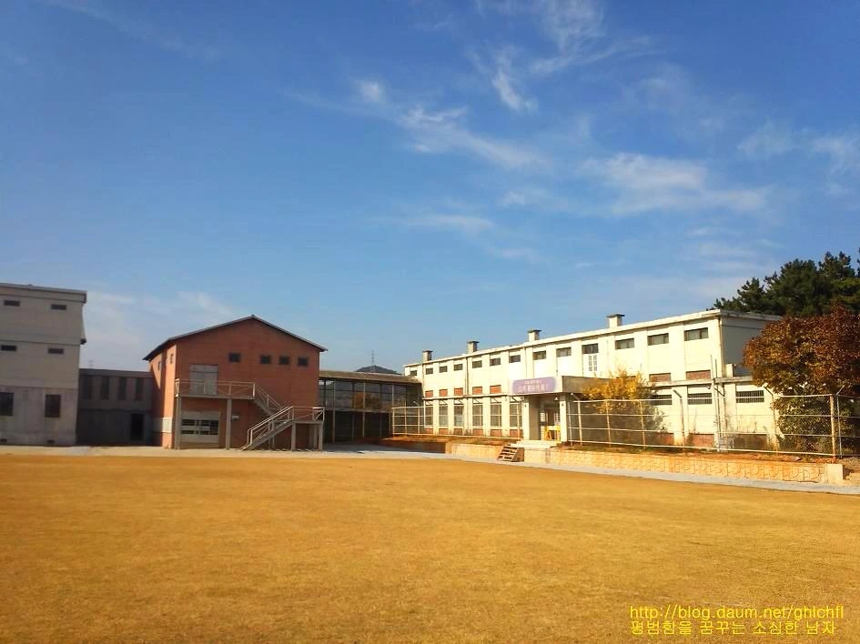 263A924B58324E1E100E81