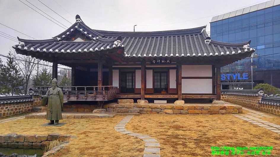 27606A3E58EB39EE19CDF9