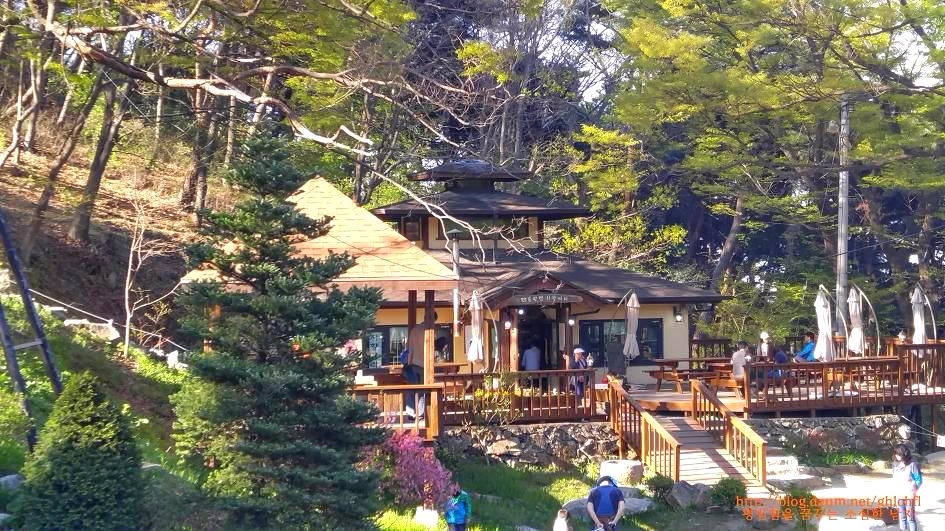 242A753459322589358F83