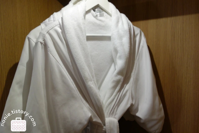 2343D54D565688161EDB4A