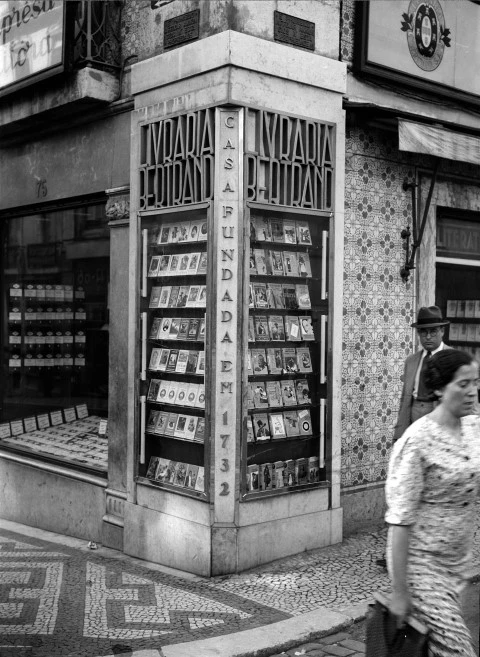 DSC00374_Biblioteca_de_Arte.jpg?type=w1