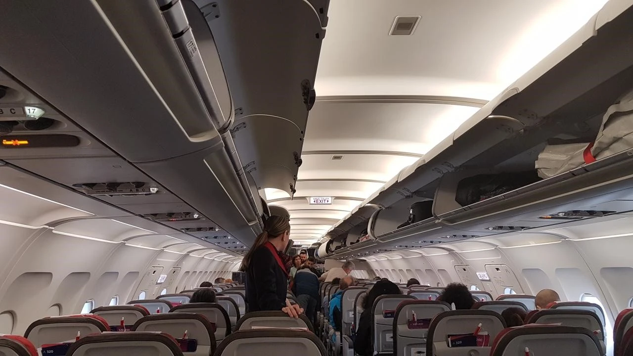 b_554Ud018svc136mi5af06qm6_miekas.jpg?type=e1280_std