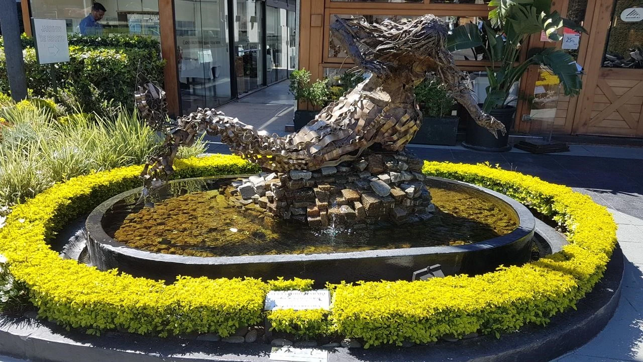 h_e3fUd018svc1i5pxwdchkfke_miekas.jpg?type=e1920_std