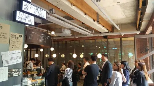 difUd017svc8tyr81tkcr56_miekas.jpg?type=w520