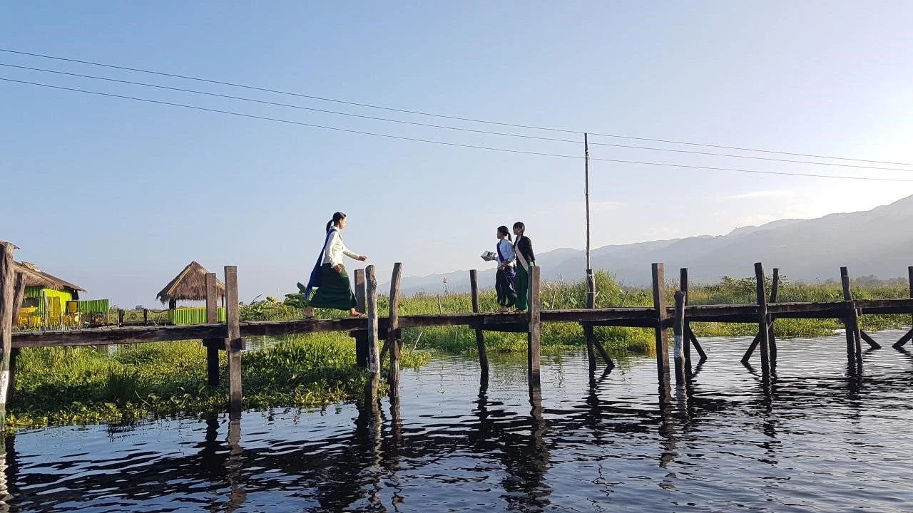 7_h5jUd018svc11y9e6884c5o7_duse76.jpg?type=e1280_std