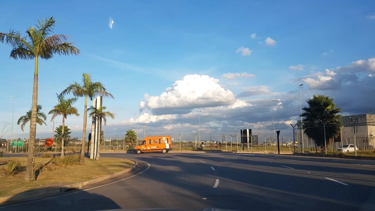 9_070Ud018svc16v4ml48d0opk_miekas.jpg?type=e1920_std