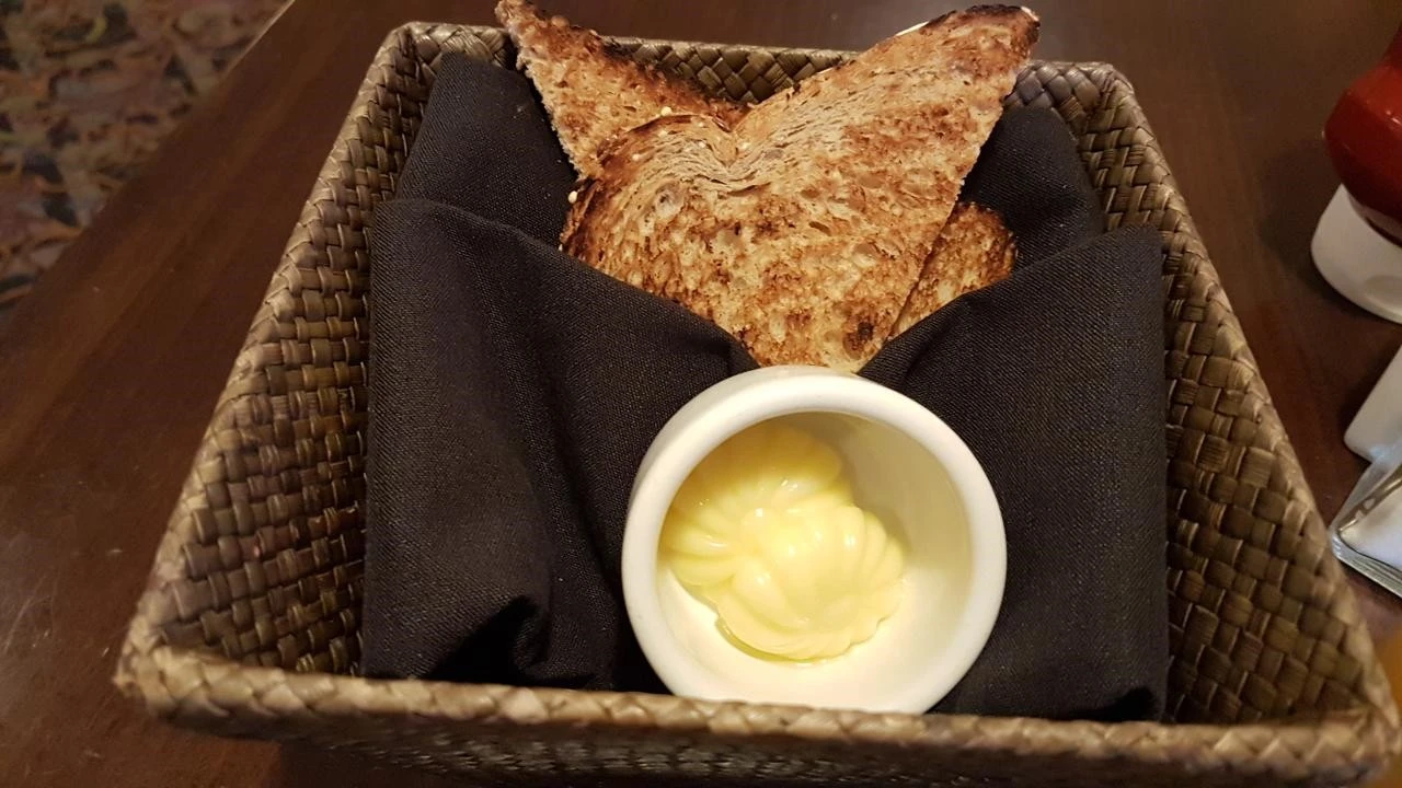 6_0b8Ud018svc14q0kcuhth7cg_miekas.jpg?type=e1280_std