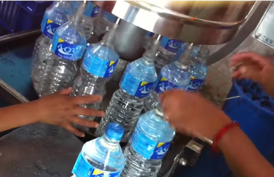 반자동 충진기계.PNG