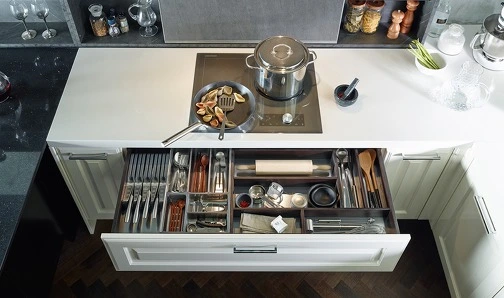 991218335985CFEE0E9973