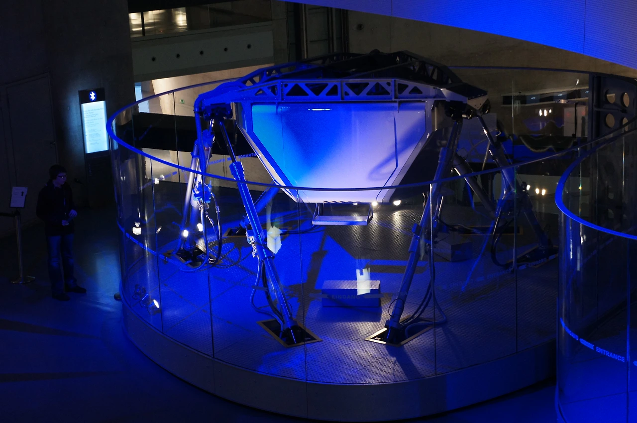 F1 Racing Simulator.JPG