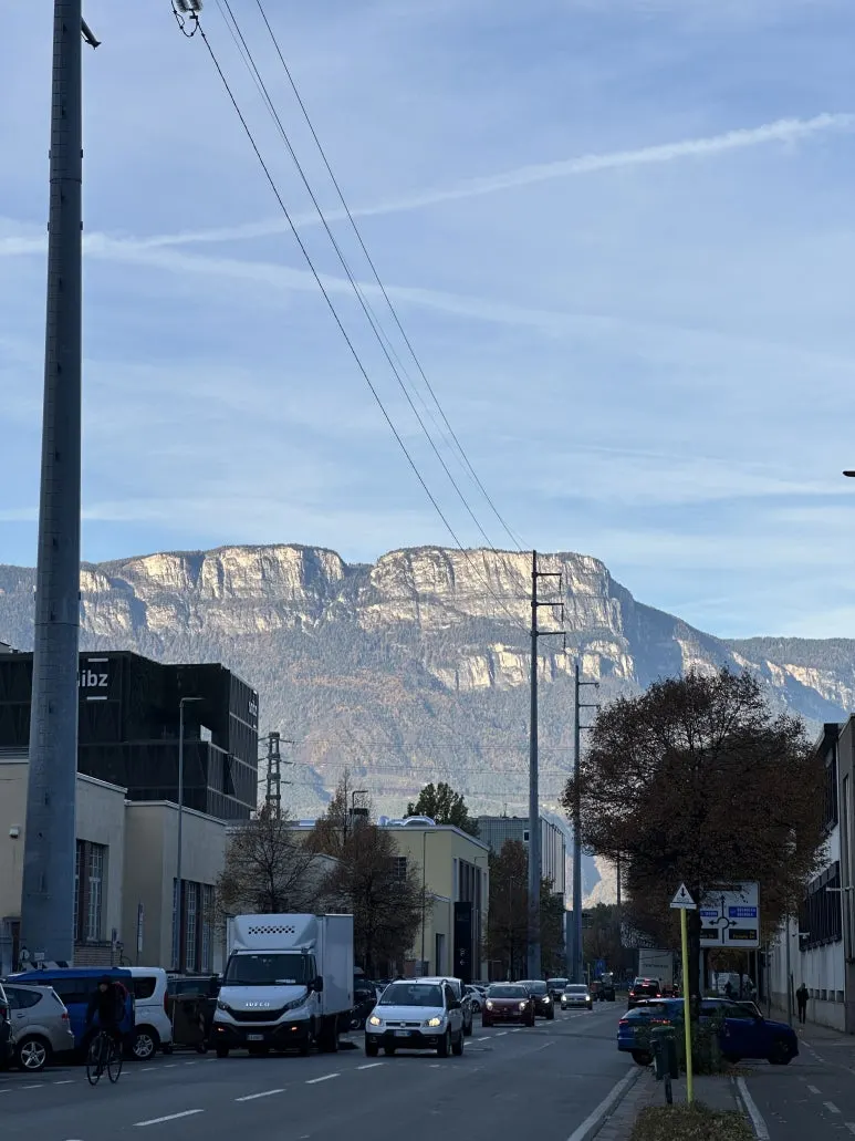 IMG_1955.JPG?type=w773