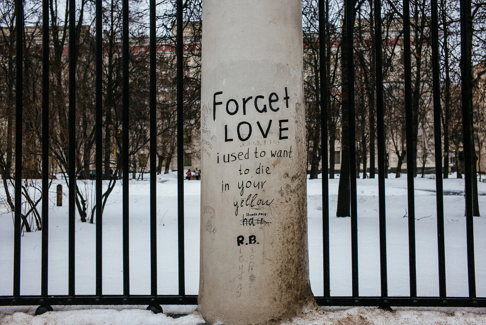 27351B5054E2DE0A23C3C4