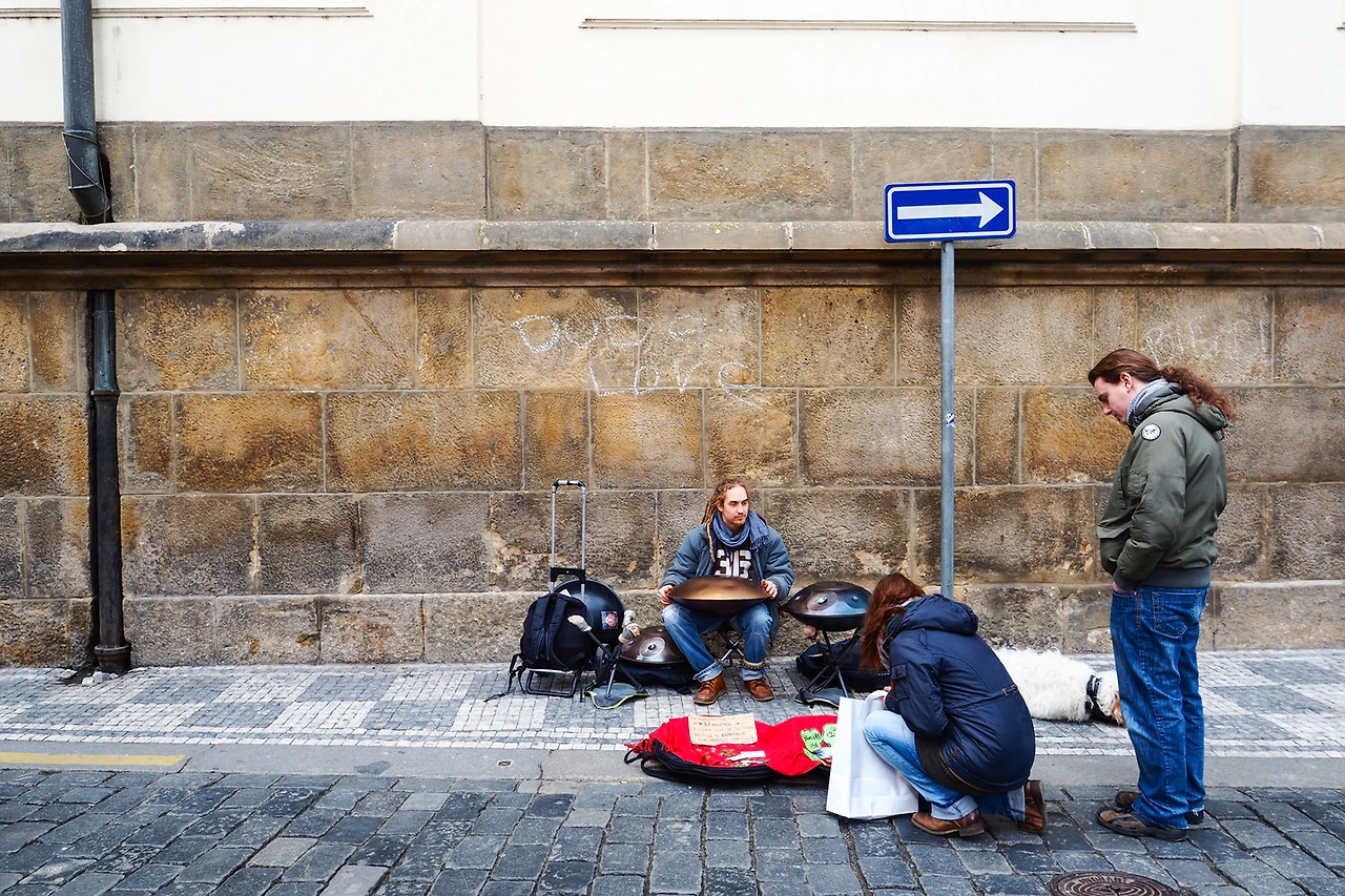 2455F23856C581E61EF09A