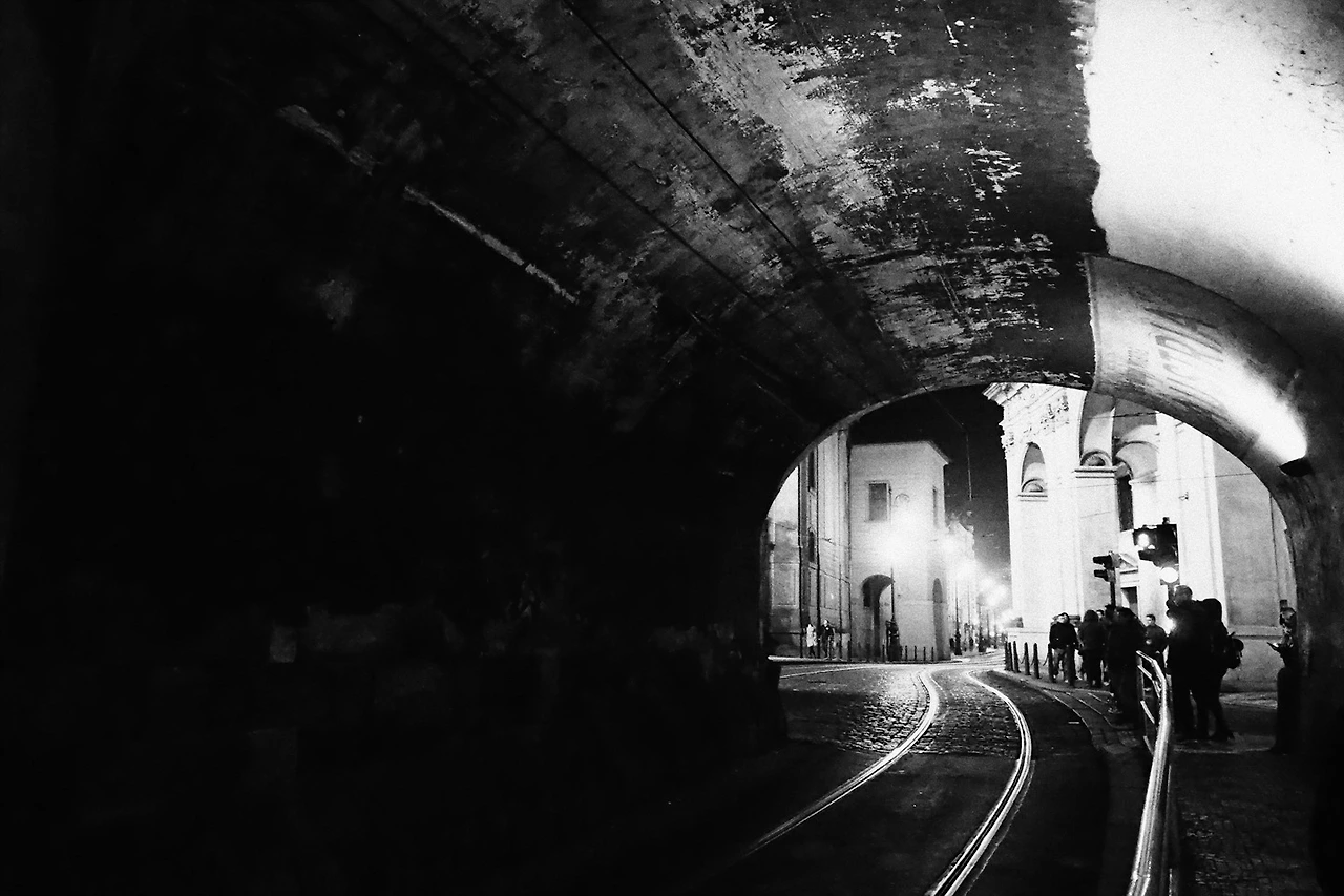 271E303356C5829F247CD9